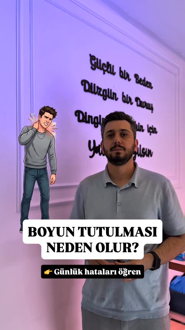 Boyun tutulması çoğu zaman aniden ortaya çıkmış gibi hissedilir.
Ancak çoğu durumda bu durum, günlük hayatta fark etmeden yapılan alışkanlıklarla ilişkili olabilir.
📱 Uzun süre telefona bakmak
💻 Masa başında öne eğik durmak
🛌 Uygun olmayan yastık kullanımı
🚶♂️ Gün içinde yeterince hareket etmemek
Bu gibi faktörler boyun bölgesinde yüklenmeye ve gerginlik hissine neden olabilir.
Günlük yaşamda küçük farkındalıklar oluşturmak, duruşu gözden geçirmek ve hareket alışkanlıklarını düzenlemek bu noktada önemlidir.
👉 Bu konuyu daha detaylı ele aldığım blog yazısını inceleyebilirsiniz.
🔗 Link profilde
⸻
ℹ️ Bu içerik genel bilgilendirme amacı taşır.
Her bireyin durumu farklıdır ve değerlendirme kişiye özel planlanmalıdır.
⸻
———
Fizyoterapist Nevzat Gedik
Özel Sağlık Meslek Hizmet Birimi
📍 Yenişehir / Mersin
📞 0534 983 17 79
🌐 www.fizyoterapistnevzatgedik.com
#boyuntutulması
#boyunağrısı
#fizyoterapist
#mersin
#mersinfizyoterapist