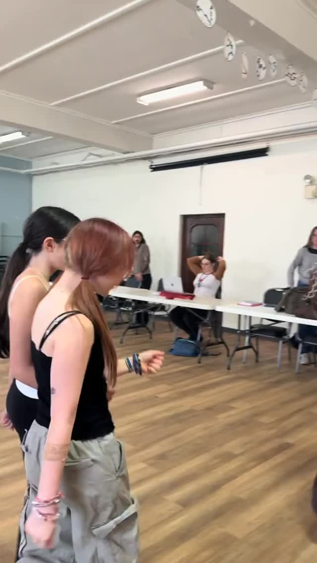 Some behind the scenes fun:)
Come watch our production of the classic musical 'Anything Goes!' On the weekend from May 9-10 🚢
The kids have been working extremely hard on the show and are so excited to put it onstage! ⚓️
#musical #montrealchildrenstheatre #fyp #trend