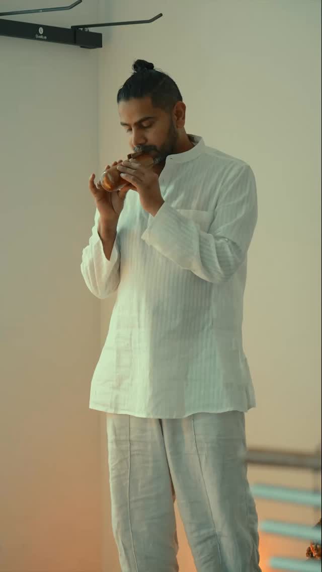 Sound Healing Training in Berlin!
Join us for a 3-day journey into the world of sound from 08–10 May 2026 and learn how to work with Tibetan singing bowls and other instruments in a simple, practical way.
Whether you’re just starting or already holding space through yoga or therapy, this training will help you:
• Play singing bowls and sacred instruments with ease
• Guide 1:1 sound healing sessions
• Lead group sound baths with confidence
• Explore chakra-based healing through sound
• Experience hydro healing with singing bowls
Over 200+ sound healers have already trained with us and we’d love to welcome you next 🤍
If you’ve been feeling called to work with sound, this is your space to begin.
Secure your spot link in bio ✨
#soundhealing #soundhealingberlin #yogastudio #yogaclases #soundbath