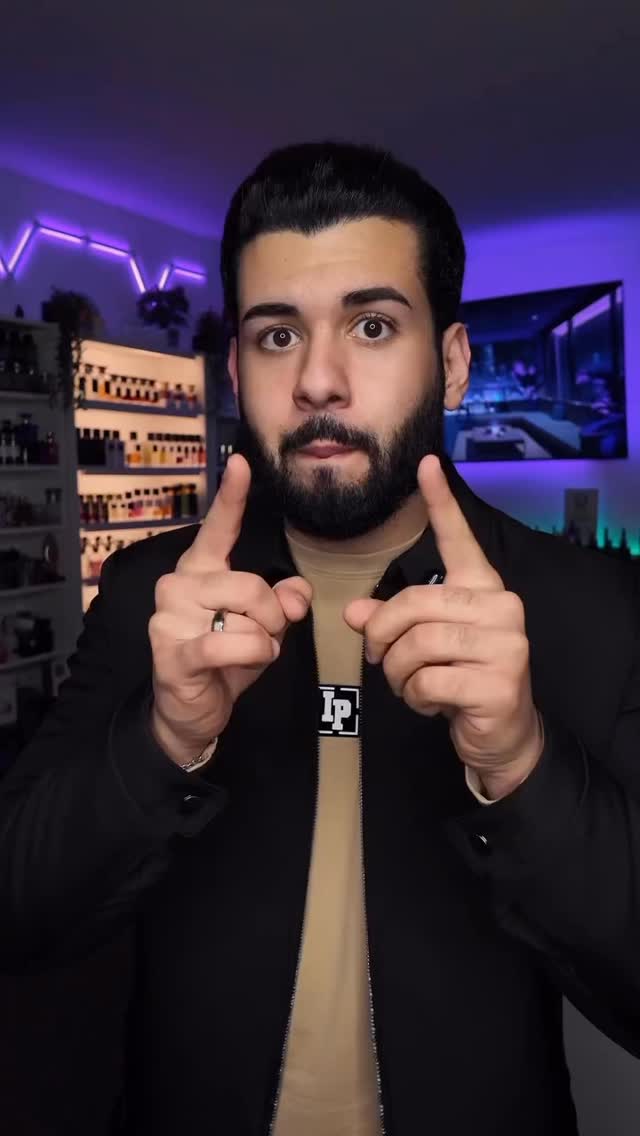 Modern Honor
A fragrance crafted for the modern gentleman.
The journey begins with the green elegance of fig leaf, spiced with cardamom and illuminated by the vibrant spark of pink pepper.
At its heart, warm spices unfold cinnamon, nutmeg, and clove creating a sensual and captivating depth.
The signature settles into a powerful base of oud accord, leather accord, and amber, leaving behind a bold and unforgettable trail.
Modern Honor
Power. Character. Presence.
Basmni Perfumes
#basmni_perfumes #perfumelovers #בשמים #men #modernhonor