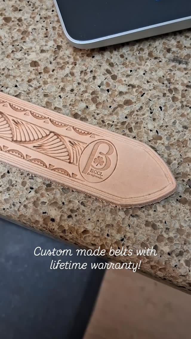 Big belt for a customer who ordered three belts. Size 52. Stayed tuned for the other two and all three finished. #leatherette #belt #bigandtall #leathergoods