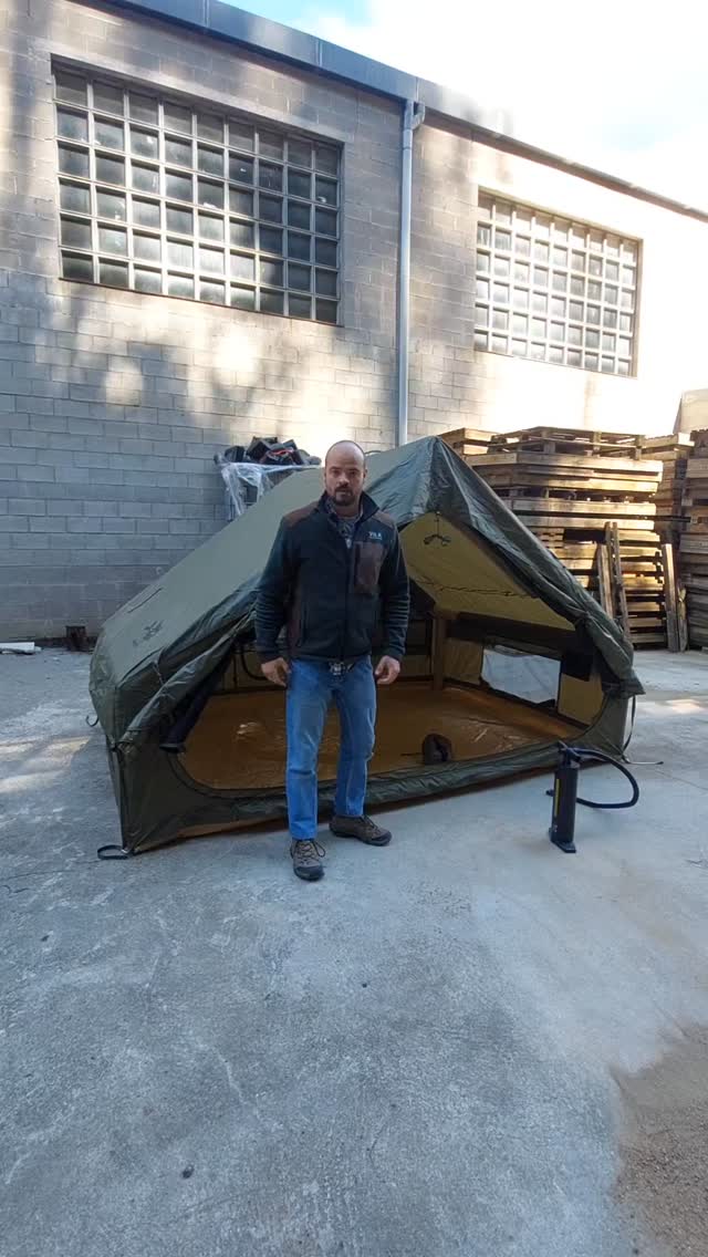 Tienda Hinchable del Temu!
.
Me ha sorprendido la calidad, lo rapido que se hincha y lo espaciosa que es
.
#montaña #tiendadecampaña #supervivencia #vilaoutdoors
.
Aqui teneis los enlaces
Tienda: https://share.temu.com/u5xPLj72OPB
Catre: https://share.temu.com/YhmtsDPDbSB