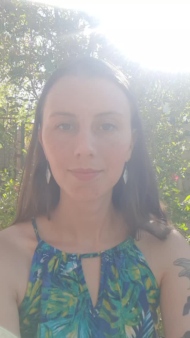 Your rhythm will change.
Your expression will change.
Returning to yourself is learning to move with that. 💓💓💓
#returntoself #reiki #selfconnection #intuitiveliving