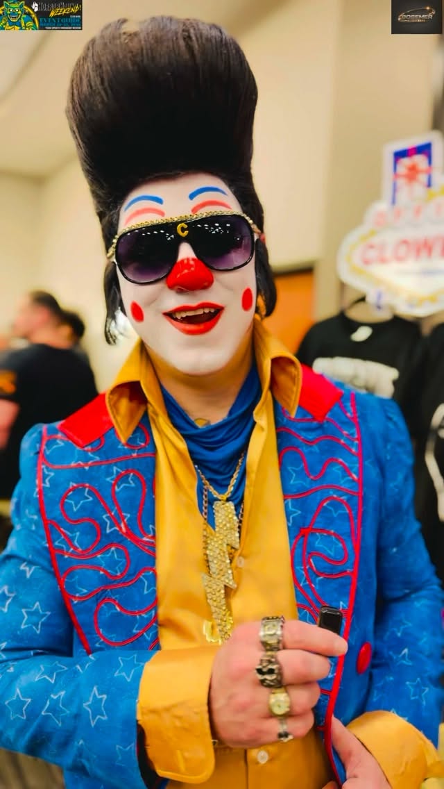 Here I chat with @clownvis at the 2026 @horrorhound convention.
Here we chat about how he naturally combined his love for rockabilly singing and clowning into a unique entertainment career.
He shares his early inspiration from the Ringling Brothers Clown College in Sarasota, his philosophy that practice and pushing beyond your comfort zone are key to success as an entertainer, and his belief that authenticity is the most important factor in his artistry.
Clownvis also discusses the importance of putting yourself out there and going through the growth process to become a stronger performer.
#media #clown #elvis #convention #horror