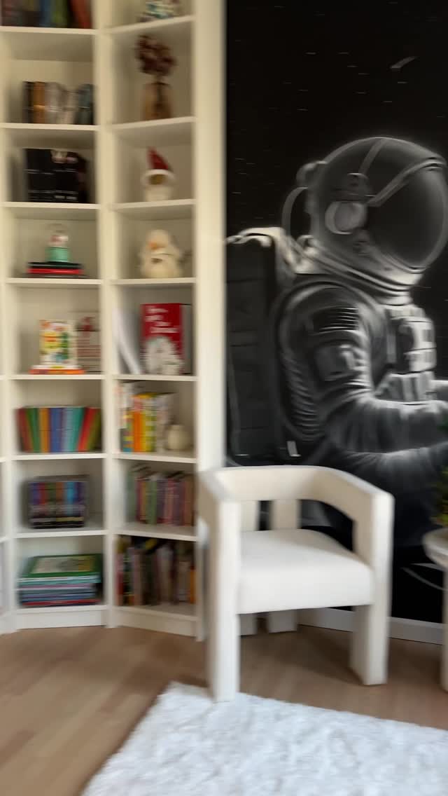 This one actually started as a little bonding moment… just painting together and having fun
But little by little, it turned into something bigger—a whole mural coming to life right in their space.
That’s what I love about this process… it’s not just about the final look, it’s the moments you create while making it.
Can you imagine just chilling here under the moon? 🌙
#muralart #westchestermurals #wallart #custommurals #creativeprocess