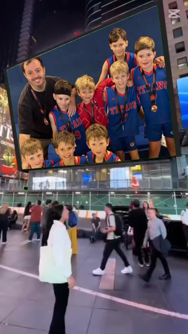 Titans Chiefs making memories today! 💙❤️
Well done boys on a terrific season!
@cdba.communitybasketballleague