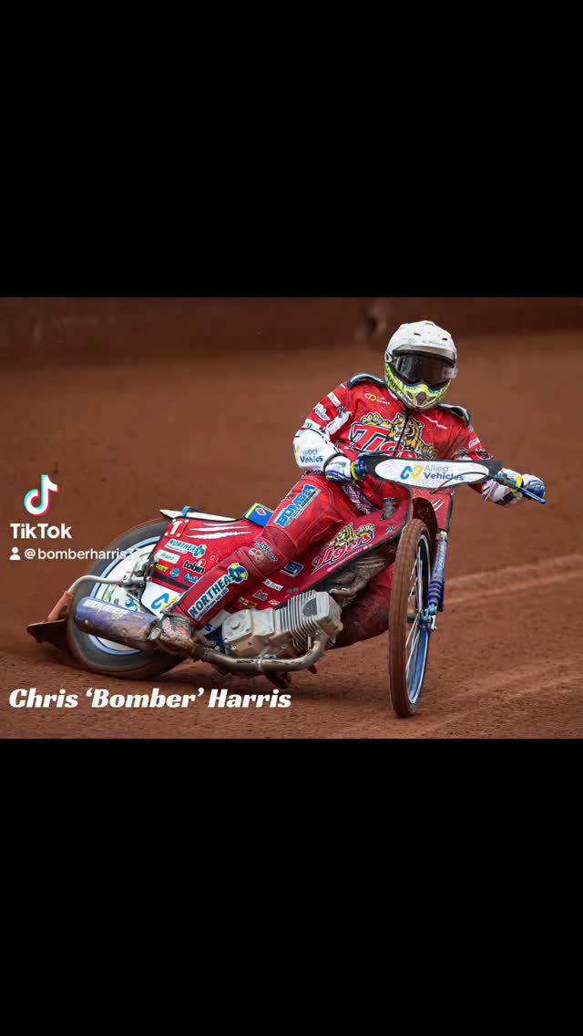 Press & Practice at Ashfield 💣🔥👌
Great to be back on track for @glasgowtigersspeedway 🐅
📸 George Mutch / Peter Hill / Taylor Lanning
#chrisbomberharris #speedway #żużel #chrisharris #37