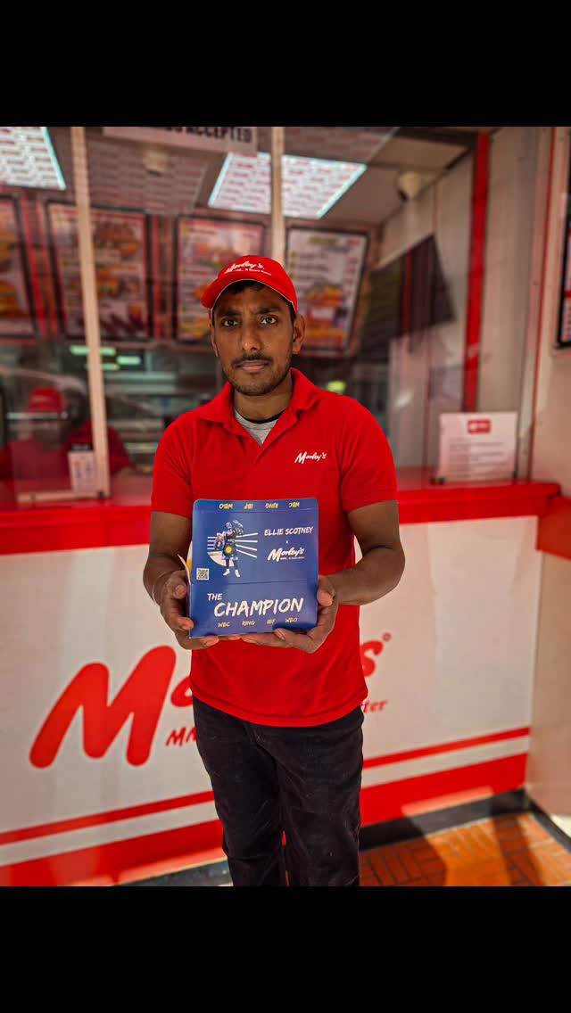 The Champion Meal is now available at participating stores 🥊🍗
A South London Special with @elliescotney_ Road to Undisputed 💙