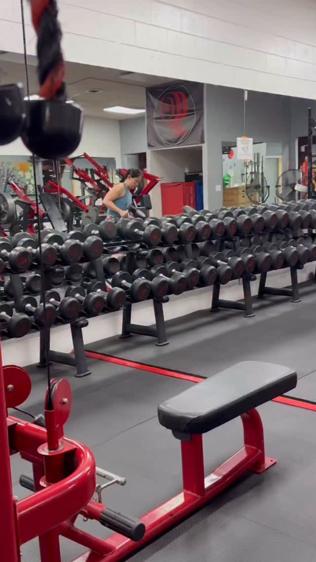 All gym rats know how awkward this machine is⌠đ
đ¸: @abe.mancia, @sageofpower
#gymbro #gymmotivation #fitness #funnyvideos #trendingreels