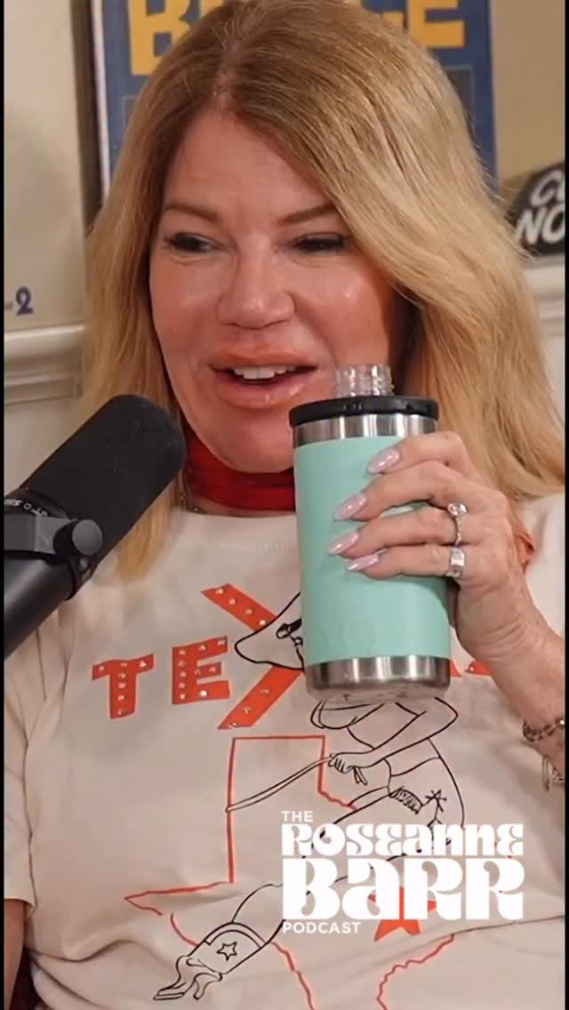 Hoes Up / Pimps Down #roseanne #roseannebarr #roseannebarrpodcast