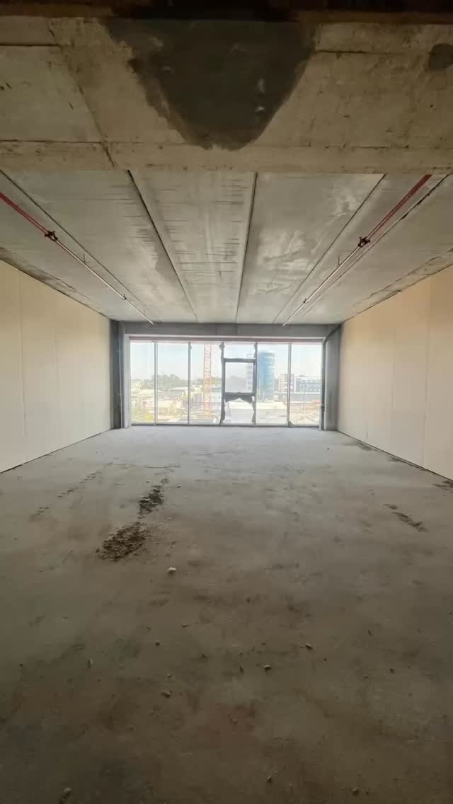 ממצב מעטפת לנכס שעובד בשבילך. המשרד הובא לגמר מלא,…