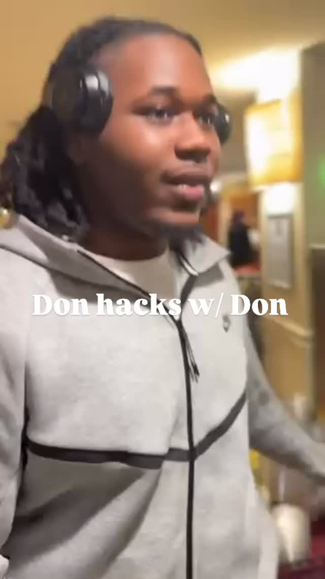 Don hacks w/ Don! Learn how to make an oreo mcflurry, nacho fries, and buffalo chicken!