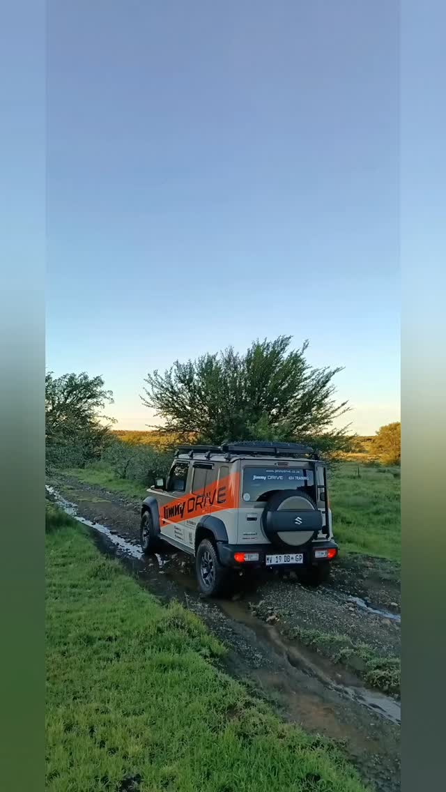 What makes you think we're crazy about exploring in our 5-door Jimny....😜😍
We live Jimny✅
We love Jimny's✅
We have been doing so since 2009✅
We are JimnyDRIVE, your Suzuki SA officially endorsed Jimny 4x4 driver training academy💯✅🇿🇦
For more information, contact Ryno via WhatsApp
0834402730
Info@jimnydrive.co.za
www.jimnydrive.co.za
#suzuki_za #jimnygathering
#4x4Training#jimny4x4