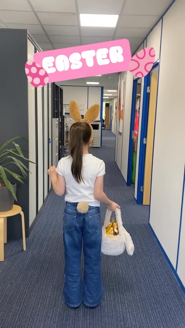 Looks like the Easter Bunny knew we needed a little boost 🐰🍫
Bringing the treats to get us though these final hours before the bank holiday 💐