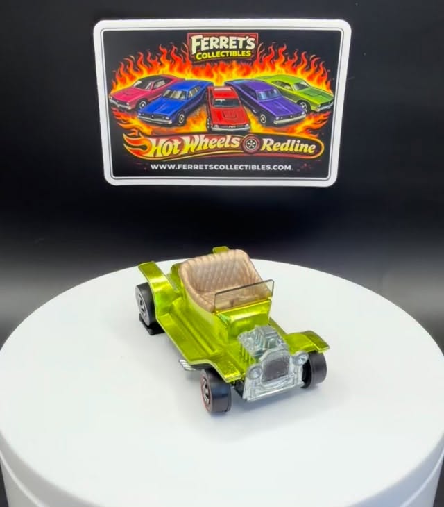 🔥 Gorgeous Lime Redline Hot Heap 🤩 This beautiful car is now available on my website!
#redlinehotwheels #hotwheelsredline #hotwheelscollector #hotwheels #hotwheelsaddict