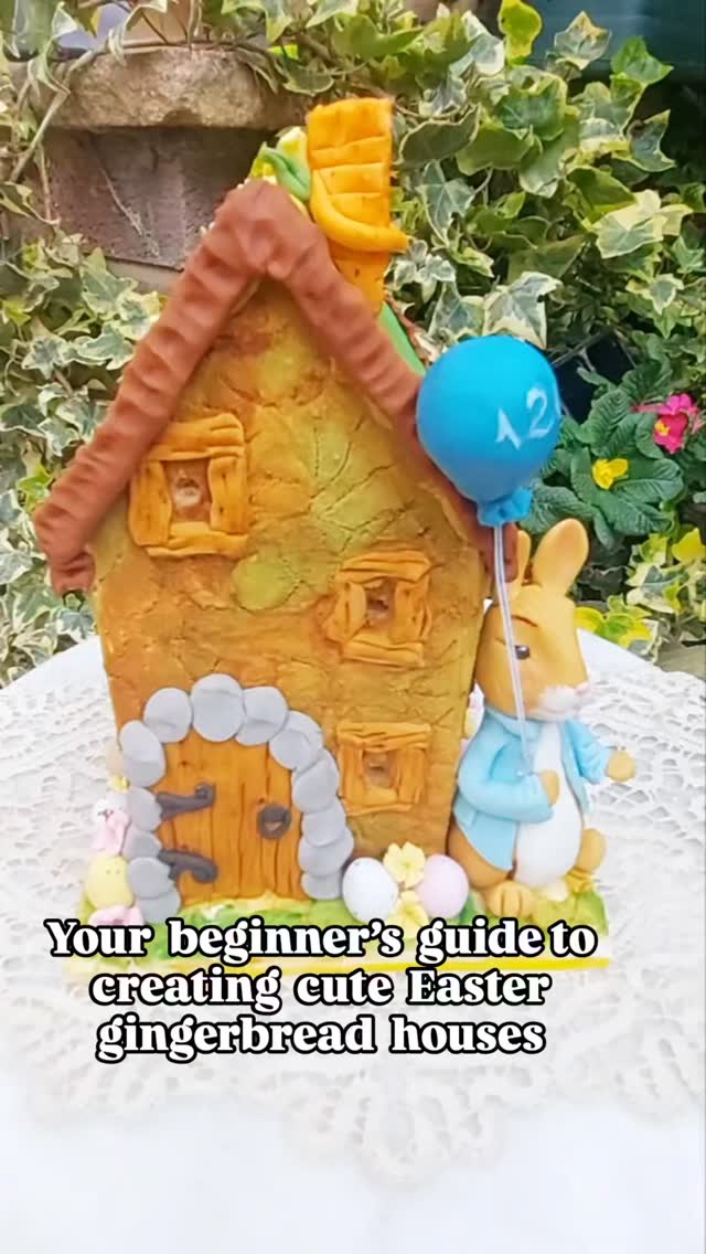 Your beginner’s guide to cute Easter gingerbread houses! ✨🐰
Pastel icing, mini eggs, and flowers 🌸🥚
it doesn’t have to be perfect to make magical moments with the people you love. 💛
🎨 Grab our FREE template in bio & start your Easter baking fun today!
#EasterBaking #GingerbreadHouse #DIYEaster #MagicalMoments #AriasCakesfreetemplate