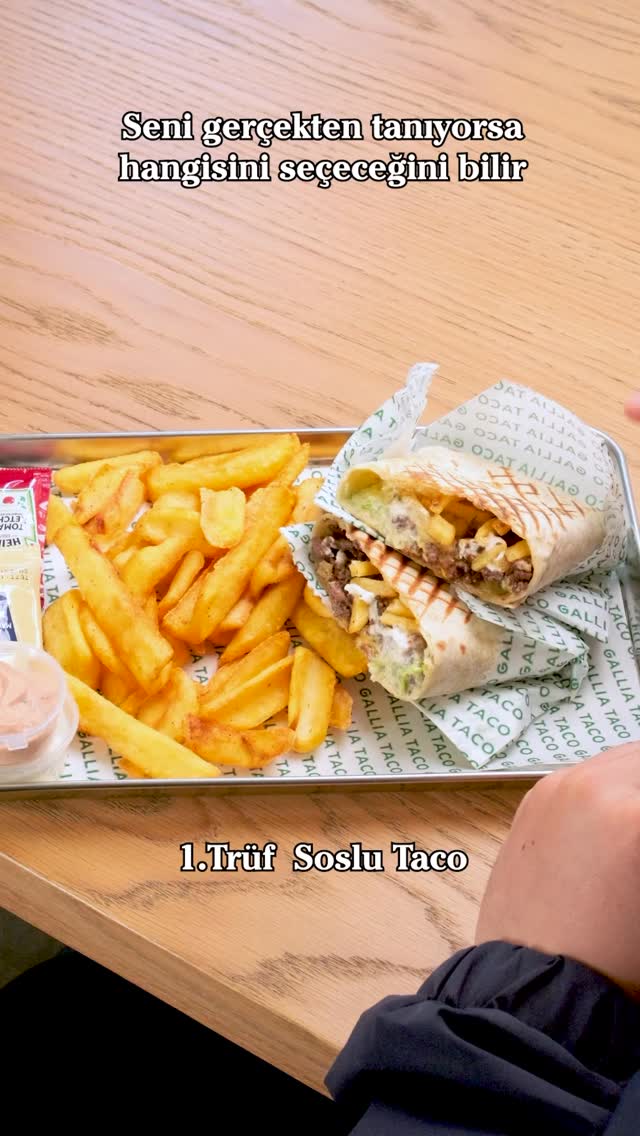 Paylaşa bas 👇 3. kişi sana istediğini ısmarlasın 😏🔥
Etiketle, şansını dene…
🛵 Yemeksepeti, Getir, Migros Yemek, Trendyol Yemek
📍 Yenibağlar Mahallesi, Prof. Dr. Yılmaz Büyükerşen Bulvarı No:110/B, Tepebaşı / Eskişehir
☎️ +90 533 766 72 26
#tacogallia #eskisehirlezzetleri #tacoseverler #bowl #frenchtaco