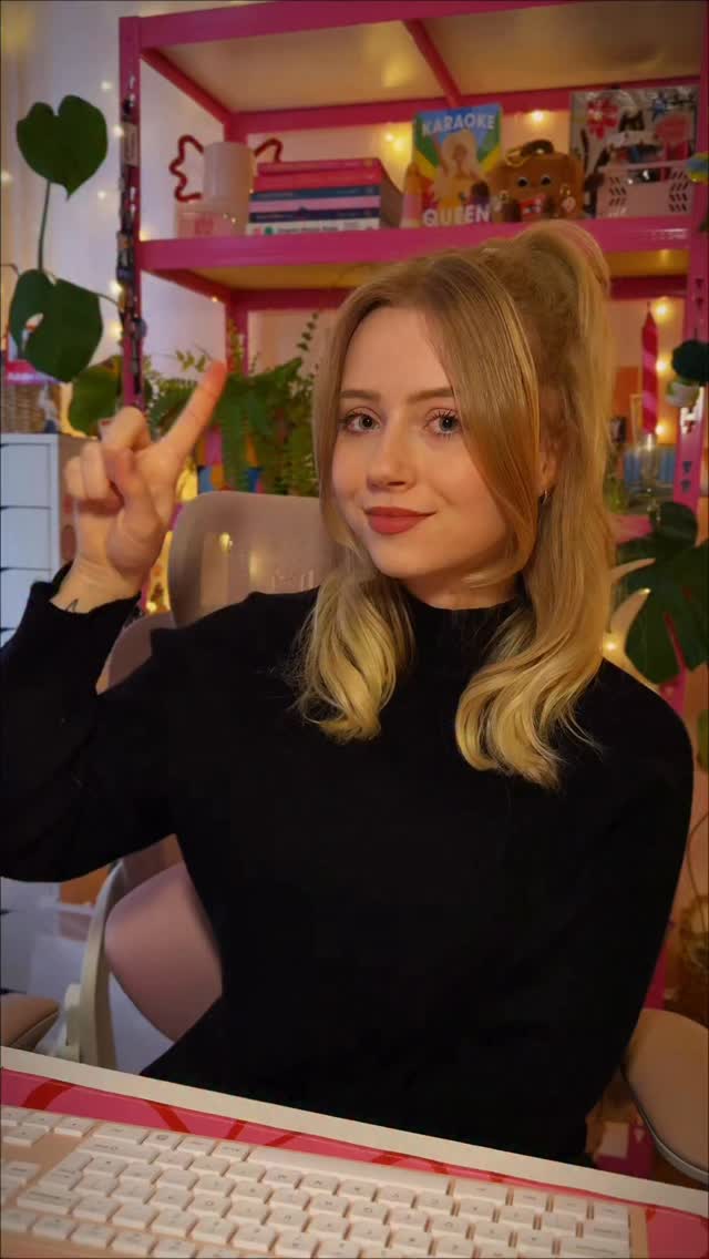 This hack saves so much time! Beginner vs pro graphic designer pt10 - instead of placing dots individually, create a dot brush pattern in seconds on @adobe illustrator!
Let me know in the comments if you learnt something new, or would do this another way!!
Follow for more graphic design tips and tutorials ✌️
#branddesigner #beginnervsprodesigner #graphicdesigntip #graphicdesigntutorial #adobeillustrator