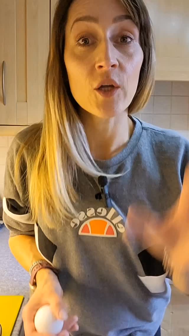 Ladies - school PE and 90s body shaming did us dirty, and we've been subconsciously living with the consequences ever since.
Time to turn things around and be the baddest 40 year old BEASTS! πͺπ
Who's in?
#90schild #nostalgia #fitness #over40 #personaltrainer