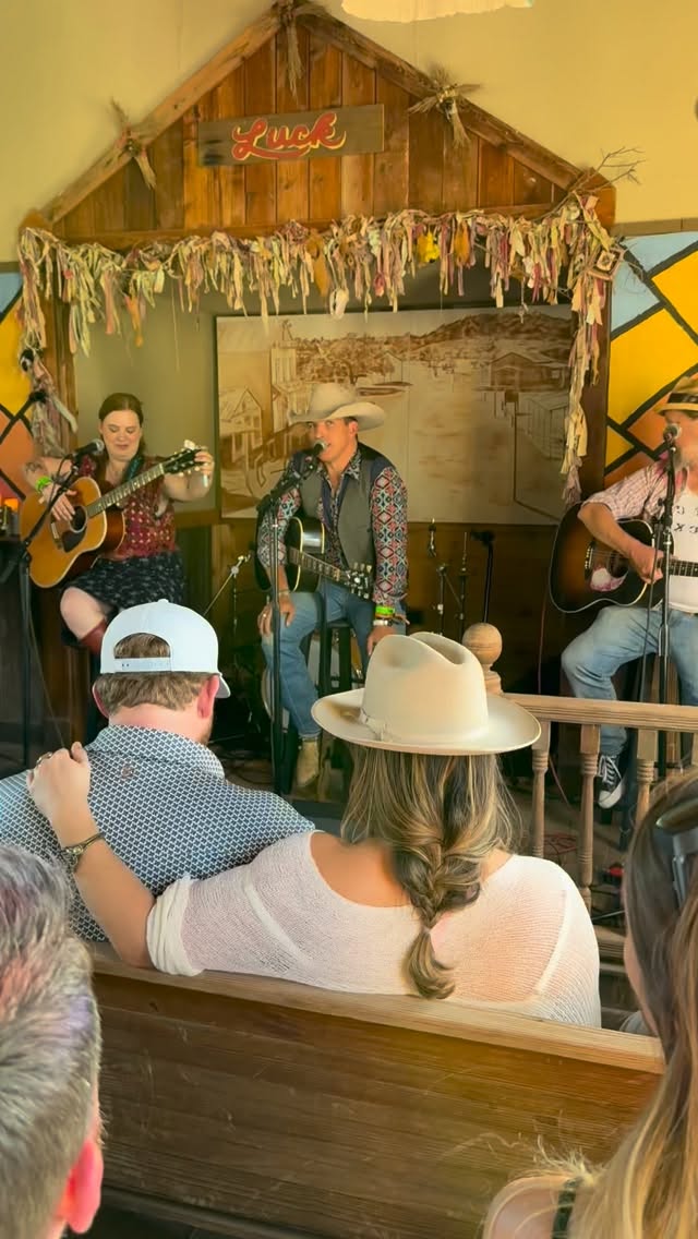 Complete “Rodeo” + story - live from the Chapel out on Willie’s ranch last Friday during this extra groovy songswap at the Todd Snider Rules memorial thrown by @luckreunion