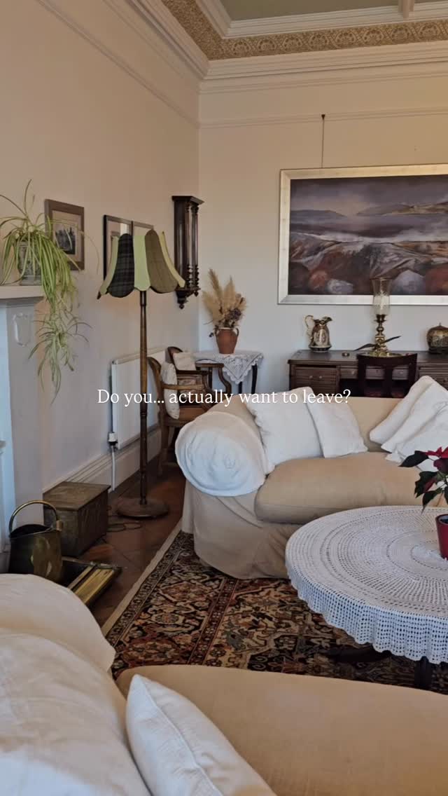 After a few days of fresh air, slow mornings, and evenings gathered together in the house, it’s not unusual for guests to start wondering if one more night might be possible.
Planning a group getaway? Balinakill is an exclusive-use country house in Kintyre, perfect for family reunions, milestone birthdays, and weekends away with friends. Drop us a message and we’ll check availability for your dates.