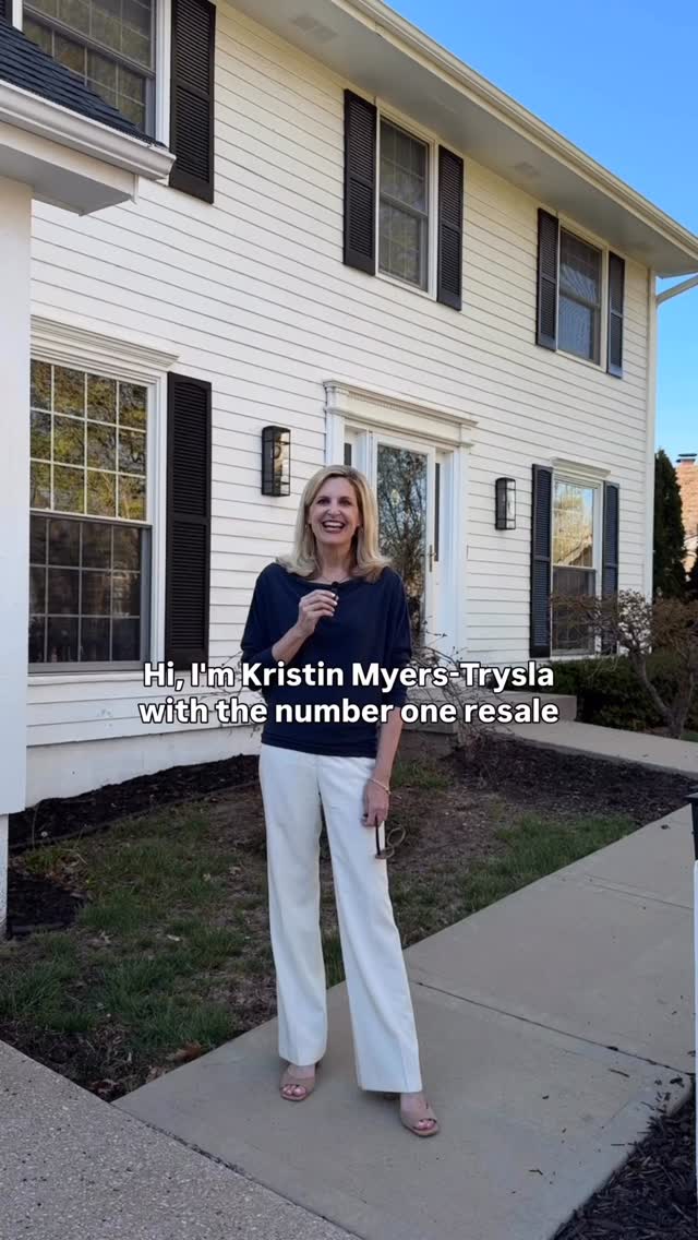 COMING SOON đĄ
Lovingly maintained 4 bed, 3 bath home tucked on a quiet cul-de-sac in the Blue Valley School District. Featuring outstanding curb appeal, a spacious fenced backyard, and all new oversized windows throughout.
Estate sale April 10th & 11thâdonât miss this opportunity to see what great finds will be available!
Contact Kristin Myers-Trysla for more information!
816.665.5277