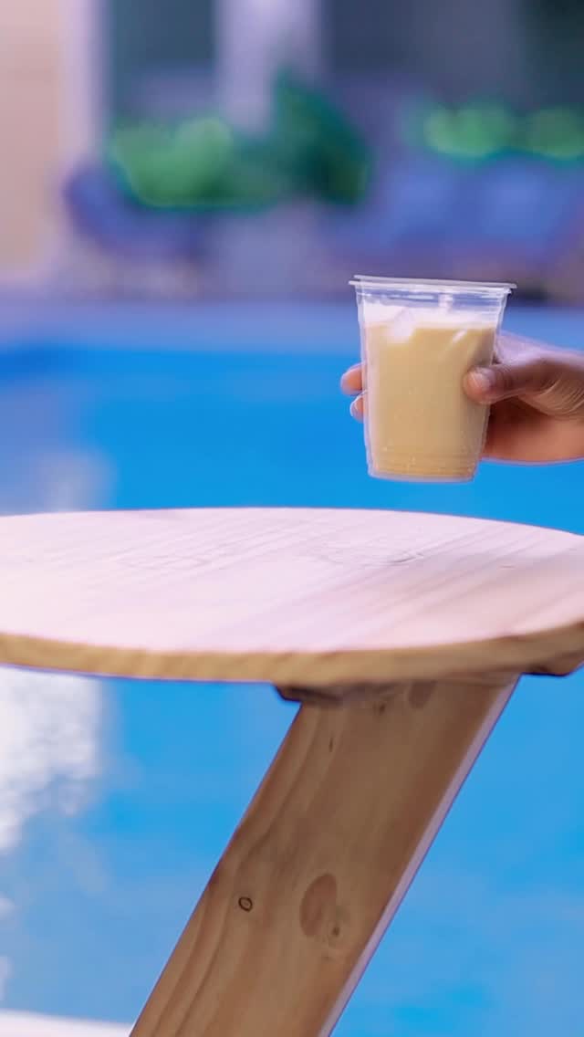 Coffee shared is coffee enjoyed.
#coffeetime #coffeecommunity #darcoffeeshop #atomcoffeehub #theatomexperience