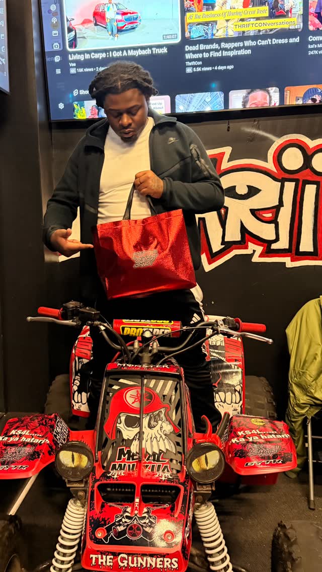 @22toomuch late night Stop 🫡 #streetwear #culture #rohoaskarii #wilmingtonnc #community