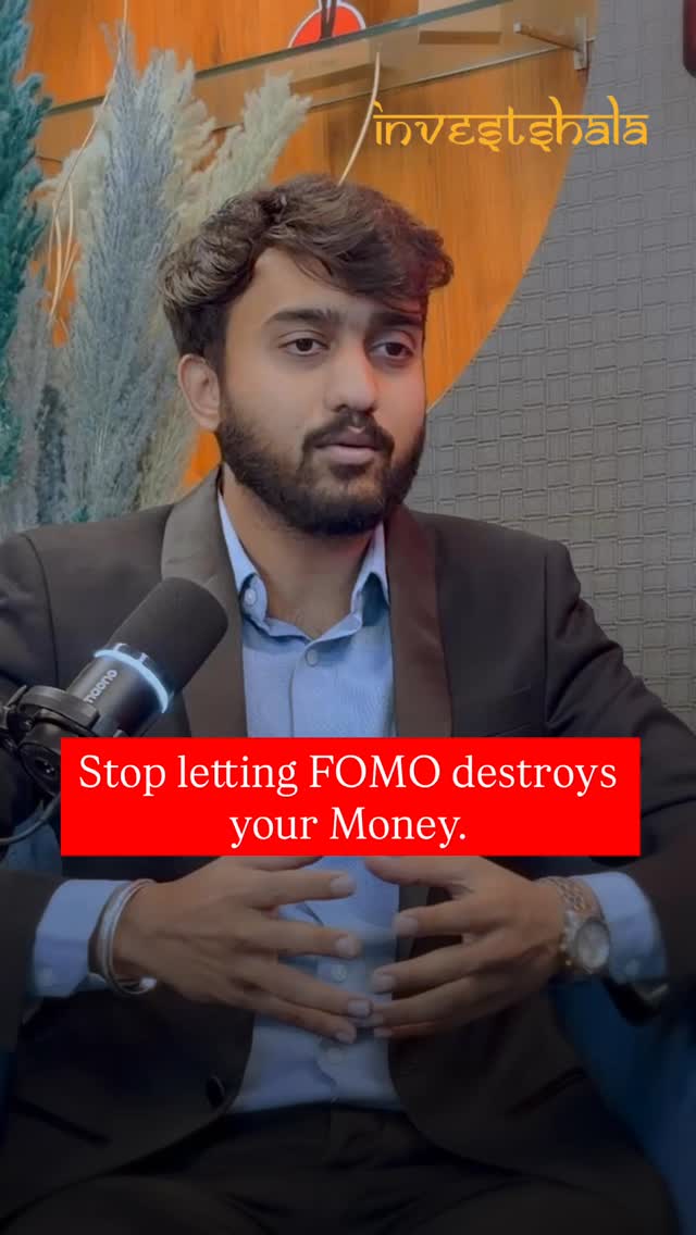 Don’t let FOMO destroy your portfolio. 📉
The best fund managers don’t chase trends they ignore them.
Stick to your philosophy. The market will catch up. ✅
🔔 Follow for unfiltered insights from people who actually manage money.