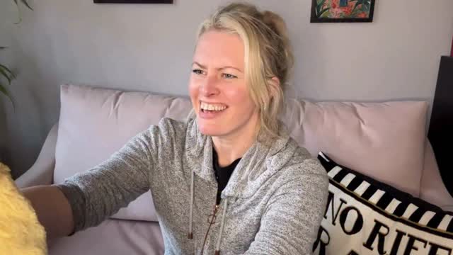 Really hoping the Easter bunny brings me some chocolate on Sunday…
🐰 🍫 🙏🏻
#bunny #actor #voiceactor #happyeaster