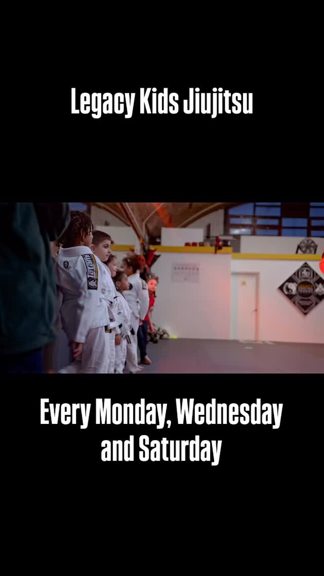 From Shy to Self-Assured
Many kids walk in unsure.�They walk out proud, confident, and smiling.
We build confidence step by step — no pressure, no ego, just growth.�WE CAN HELP