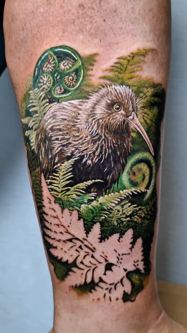 Lil kiwi for lovely Diane. Thank you so much for a great day. Amazing chats and great time indeed.
.
...
.
@intenzetattooink @eztattooing @ghostlineapp @afterart.newzealand @inkpro_nz @fkirons @hustlebutterdeluxe #intenze #intenzeink #intenzeteam #afterart #ghostlineapp