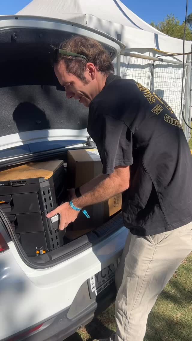 Felix of @stringshop.au is in the house/caravan. We have a pop up music shop happening for spare parts if you need any this music related stuff drop into @sams.caravan and day #hiinstagram