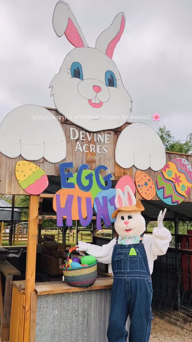 San Antonio! This Saturday and Sunday kick off Spring CountryFest at Devine Acres! 🐰🌷
Come out and enjoy Easter egg hunts, Easter Bunny visits, bouquet bar, food & drinks, live tunes, endless attractions, shows, photo ops and more!
⚡️🎟️ Our FLASH SALE is LIVE until Thursday giving you 35% off tickets! Tickets sell out quick so act fast! 😉
📅 Season runs: March 28, 29, April 3, 4