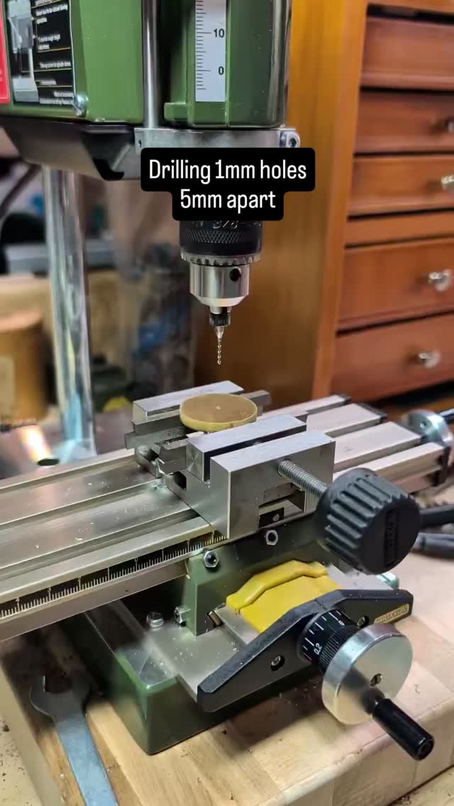 Making a quick plate out of brass to blue screws.
#proxxon #machining #watchmaking #horology #watchmaker