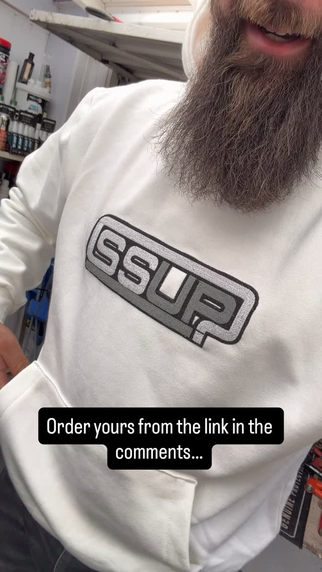 I am literally in love with this Hoodie. It is a perfect fit super comfy and ultra cozy.
I swear I’m going to live in this thing!