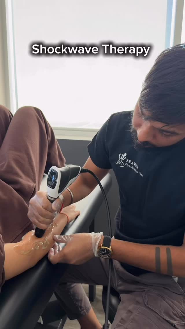 That pain in your elbow or heel that just won’t go away? Yeah, we treat that⚡
Shockwave Therapy works by sending targeted energy deep into the affected tissue — breaking down scar tissue, stimulating blood flow and activating your body’s natural healing response from the inside out.
No needles. No surgery. No masking it with painkillers.
Just one of the most effective non-invasive treatments available for chronic pain conditions like tennis elbow, plantar fasciitis and more.
We’re seeing patients get real, lasting results — and if you’ve been dealing with this pain longer than you should have, it’s time to do something about it.
Book your physiotherapy assessment today to see if shockwave therapy is right for you.
🔗 link in bio @seaton.physio or call us at (905)-427-0505 to book!
📍Pickering, ON
#ShockwaveTherapy #TennisElbow #PlantarFasciitis #ChronicPainRelief #Physiotherapy