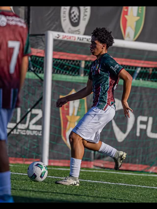 Rodrigo Urbano, a powerhouse centre back from Damaiense. Skilled, strong, and unstoppable! ⭐️ #movingforward with Wolves United Agency 🐺