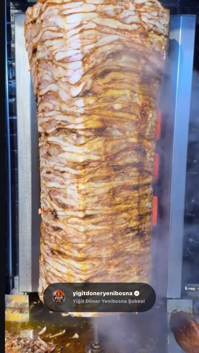 Hizmetinizdeyiz #yenibosna @yigitdoneryenibosna #döner #nishistanbul #yemekartı #karat34