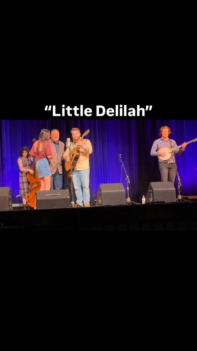 Here is a snippet of “Little Delilah”, the latest single (and last preview before the album, “Love Songs, Torch, & Bluegrass drops on May 8). 💕🗽🎻
“Little Delilah” is streaming everywhere! Please feel free to request it from your favorite DJ. 📻
Performed @mountain view bluegrass festival, arkansas
Written by: @jonweisberger and @moustachemandolin
🎙️: @pelusomicrophonelab @pelusojohn
💿: @mountainfevermusic
#bluegrassmusic #singersongwriter #bluegrassfiddle #livebluegrassmusic #lovesongstorchandbluegrass