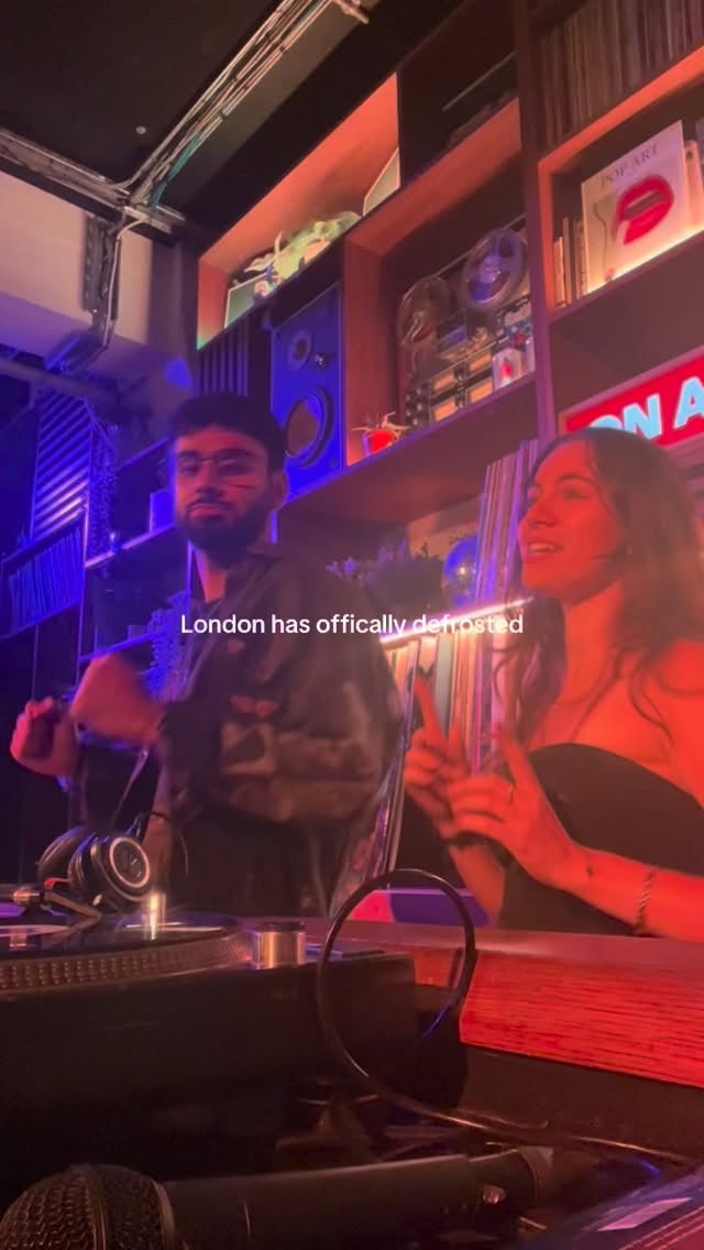 Bring Your Own Vinyl summers are officially back 🌟
📍 Every Wednesday, 7-11
#vinyl #byov #summer #london #frankocean