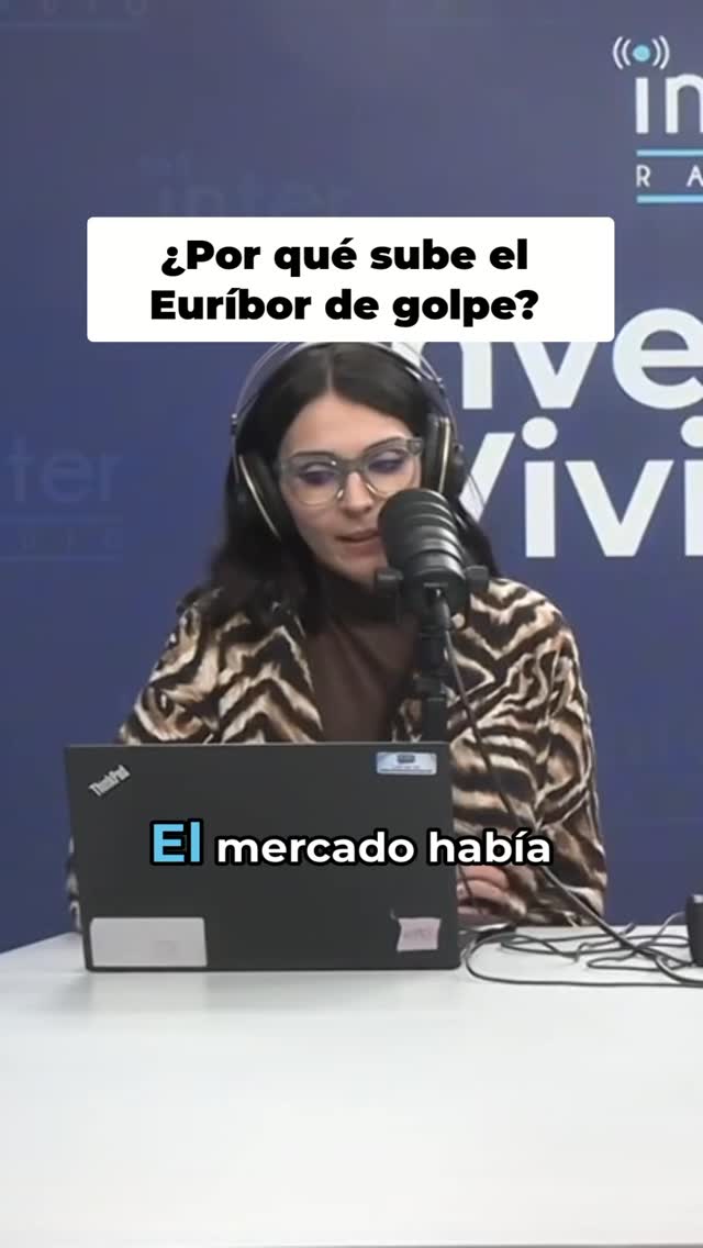 ¡El Euríbor se dispara! 🚨📈 ¿Qué está pasando?
Muchos esperaban dinero barato este 2026, pero las expectativas se han roto. 💔💸 Los bancos desconfían y el crédito se encarece. ¡Te contamos por qué en menos de un minuto! ⏱️
¿Hipoteca variable o fija? ¡Déjanos tu opinión! 🏠💬
#euribor #geopolitica #crisis #vivienda #economia