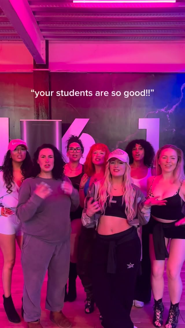 YOUR SAVVY GURLZ ARE SOOOO GOOD
🕺🏽🫂💃🏾✨💄🫀
PERIOD 🤌🏽🤌🏽
Savvy Classes EVERY
Tuesday 7:30pm Beginners
Wednesdays 8:30pm Improvers
Thursdays 8pm Intermediate
Saturdays 12pm Beginners
Book via Savvy Website 🕺🏽
#SavvyHeels #HeelsClasses #Community #SavvyDance Manchester