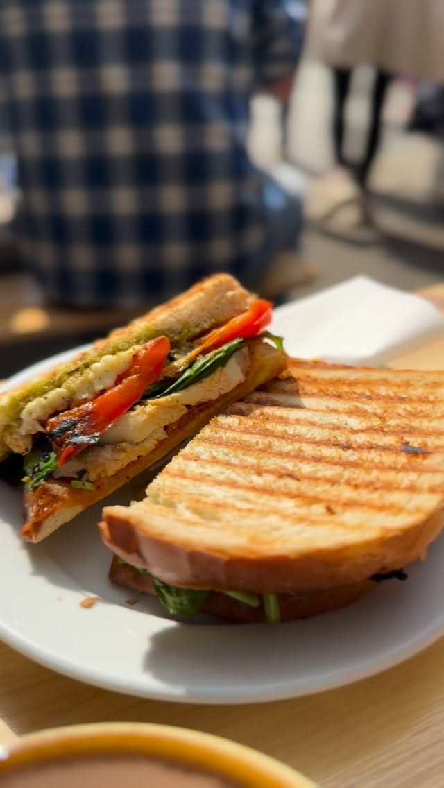 Hey! If you’re looking for a coeliac friendly café in Yorkshire - O'Deli is the one 🫶
Our little corner cafe was born because our owner Kay is a coeliac. She knows exactly what it’s like to feel anxious eating out. To scan a menu and realise there’s nothing safe to eat. To miss out.
That’s why every cake we serve is gluten free.
That’s why every dish on our menu can be made coeliac-safe.
And that’s why we take cross-contamination seriously - because we get it.
O'Deli isn’t just a café with gluten free options.
It’s a place where people with coeliac disease can feel confident, included and properly looked after. 🫶🙌
📍O'Deli Cafe 4 New Market, Otley
Monday - Saturday 9:30 - 4:30
Closed Sundays
📍Bagels & Bakery by O'Deli - 9 Market St, Otley, West Yorkshire
Friday & Saturdays 9am - 3pm (for now!)
#GlutenFreeFood #YorkshireCafe #CoeliacFriendly