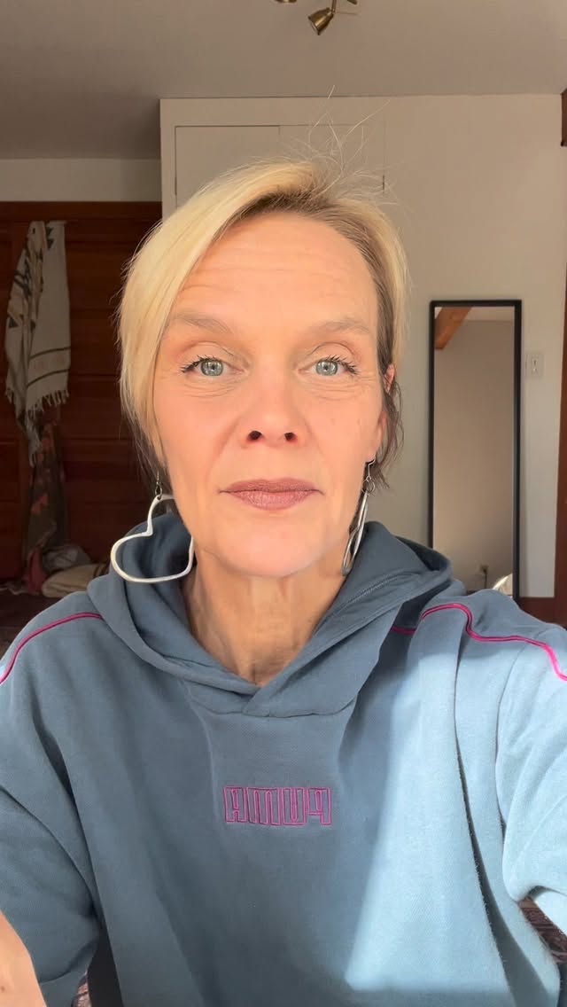 You can still join StrongHer Now! We have rolling admission & that means there may be a spot open for you now, or SOON! More info is in my bio, or shoot me a msg! 😍👊💪