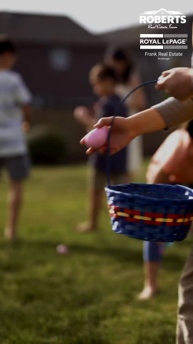 Spring has a way of reminding us what home really means. 🌷🐣
It’s not just the space — it’s the moments shared, the traditions created, and the feeling of comfort that grows over time.
At The Roberts Team, we’re always grateful to be part of the journeys that lead people home — especially during seasons that feel like a fresh start.
Wishing you and your loved ones a warm and joyful Easter.
#TheRobertsTeam #EasterAtHome #HomeJourneys #RealEstateWithCare #SpringRenewal