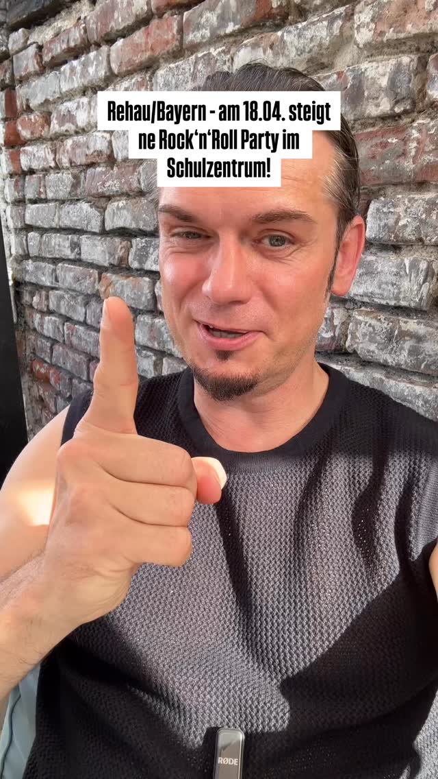 Rehau und Umgebung! Wir brauchen euch am 18.04. im Schulzentrum! Wir wollen mit euch ne fette Rock‘n‘Roll Party feiern mit Songs von meinem neuen Studioalbum „Kreuzwege“ sowie natürlich auch ältere Nummern. Holt euch die Tickets noch schnell im Vorverkauf auf www.thomasgodoj.de oder eventim! #stadtrehau #kämpferherz #kreuzwege