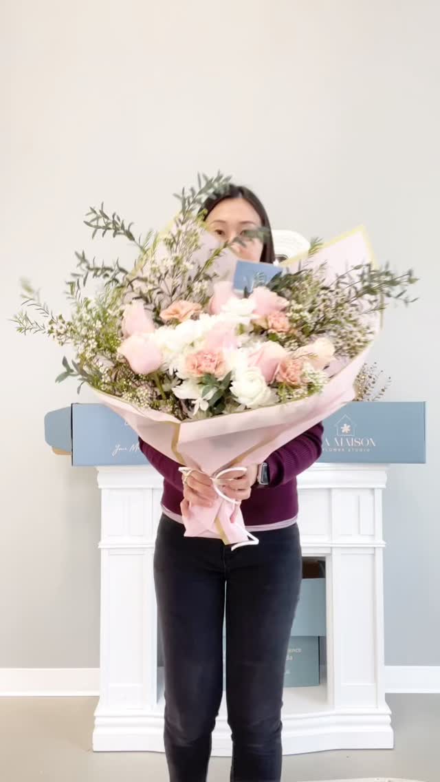 Which one would you pick? 👀
🌸 The Blush Whisper (white & pink)
Soft, sweet, and effortlessly pretty
💜 The Amethyst Lady (purple & lavender)
Moody, rich, and a little bit bold
Honestly… they’re both so beautiful in their own way 🤍
#LaMaisonFlowerStudio #CalgaryFlorist #yycflorist #SpringFlowers #flowerlover