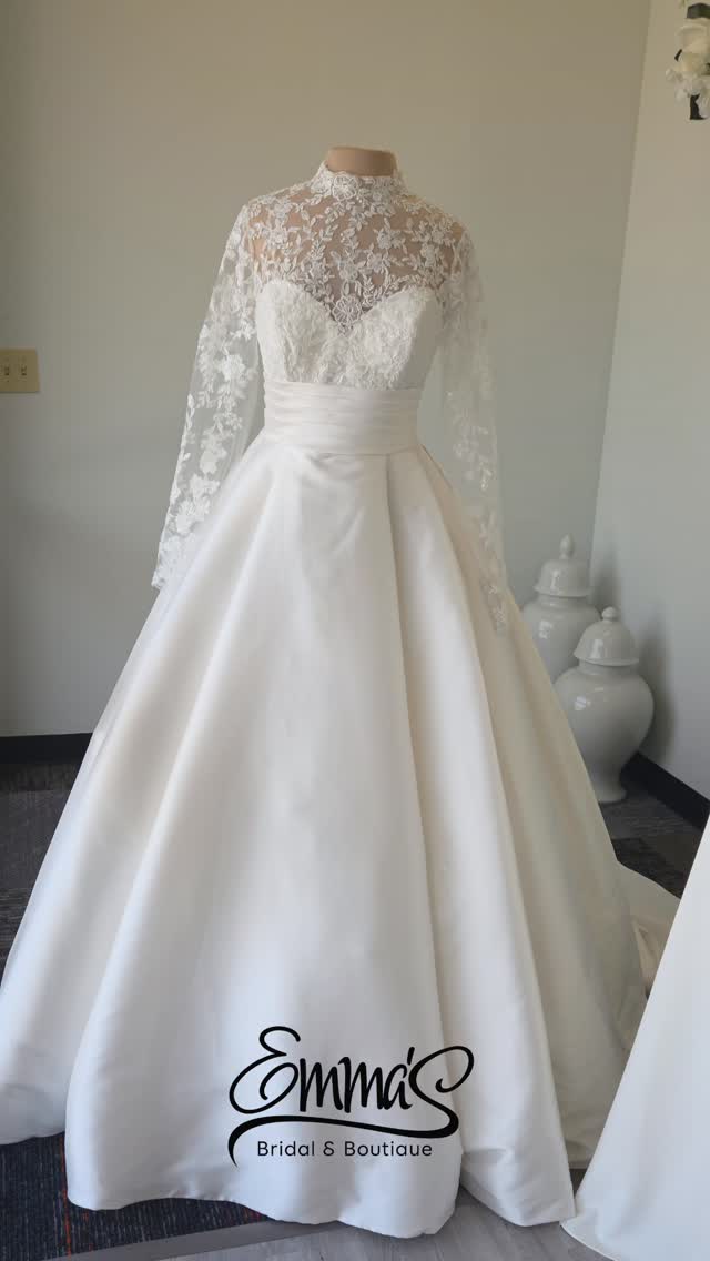 💍 One bride. One appointment. Full guidance. Book now.
📞 337.541.9990
🌐 emmasbridalboutiques.com