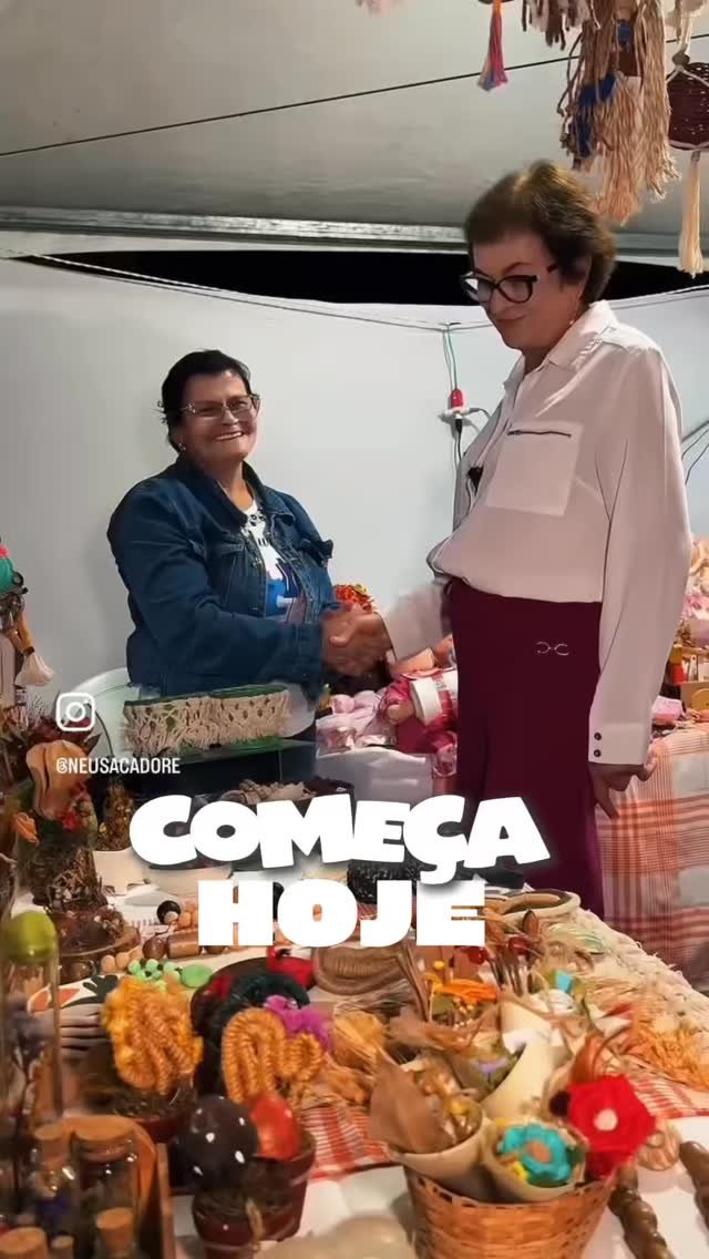 Começa hoje!
Estaremos presentes na abertura da 12ª ExpoCapela, em Capela do Alto Alegre.
Quem já conhece essa agenda sabe: é um evento bonito, forte e muito importante para a nossa região. Um espaço que valoriza o homem e a mulher do campo, fortalece a agricultura familiar, movimenta a economia local e mostra toda a força do nosso povo trabalhador e empreendedor.
Serão dias de encontro, troca de experiências e valorização de quem produz e faz o campo acontecer.
Nos vemos na ExpoCapela, dias 17, 18 e 19!
Vamos juntos celebrar essa grande festa da nossa gente.
Parabéns, Capela! 114 anos de história.
#Expocapela #CapelaDoAltoAlegre #AgriculturaFamiliar #HomemEDoaMulherDoCampo MandatoDaGente